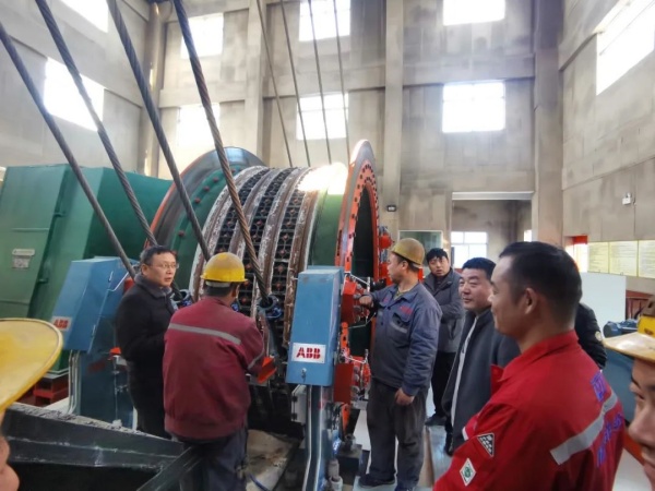 猫咪网站在线成人免费看探伤